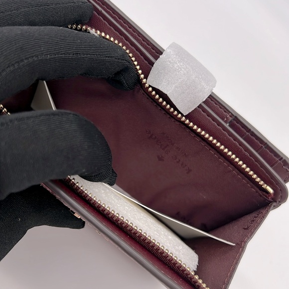 Kate Spade Signature Spade Flower Medium Compact Bifold Wallet Grenache - Picture 9 of 16